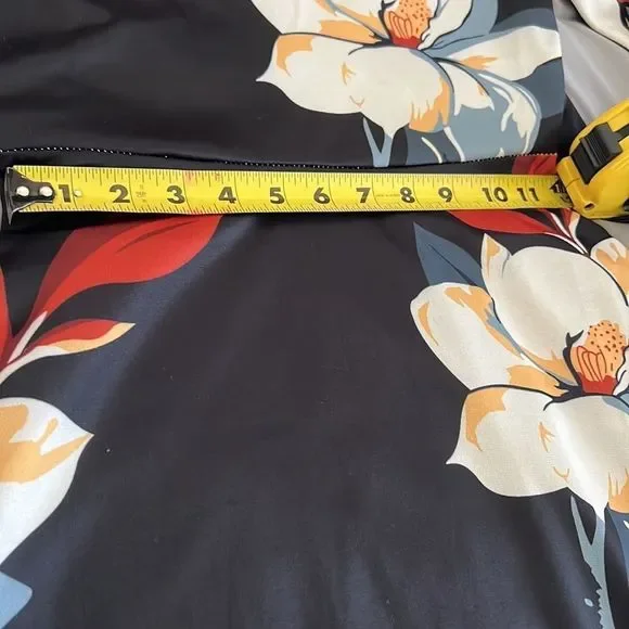 Humelyan Dress‼️ - Picture 6 of 9